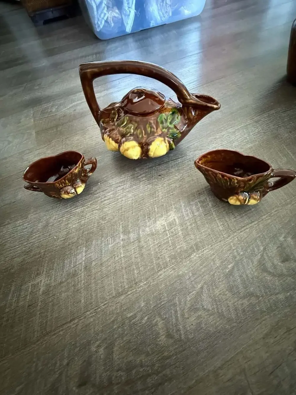 VTG MCM Ceramic Acorn Motif Teapot and Creamer Set
